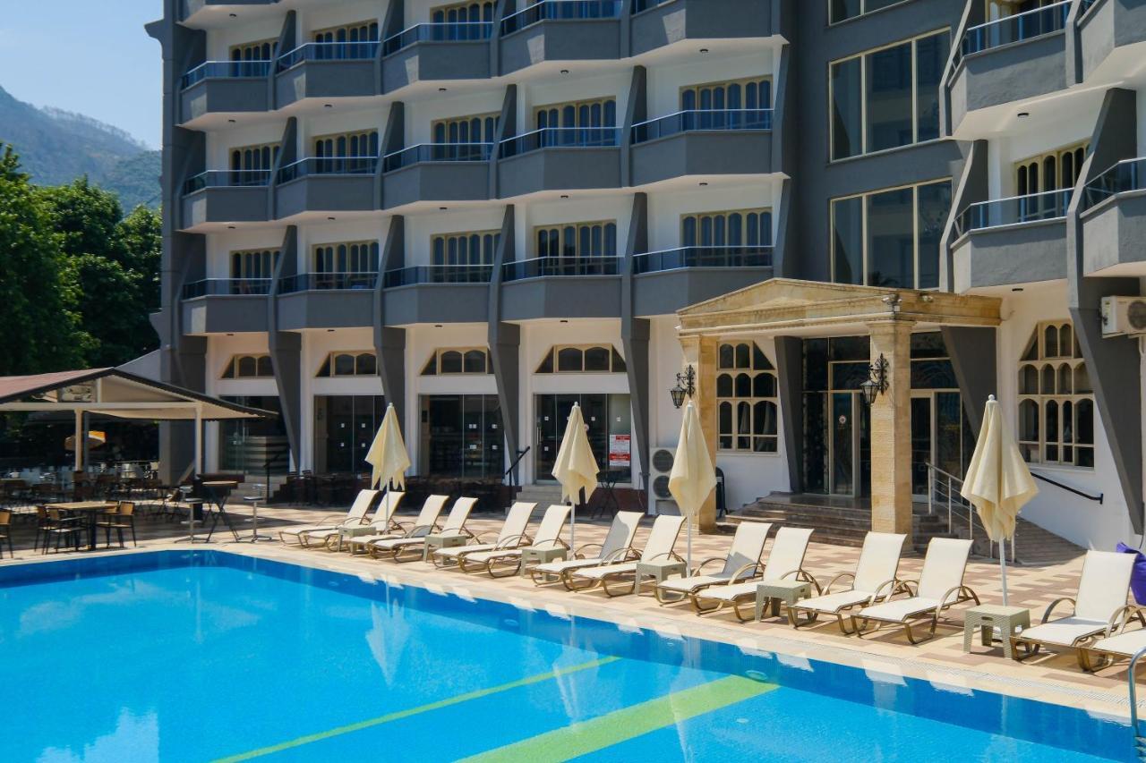 فندق Club Selen إتْشميلير المظهر الخارجي الصورة