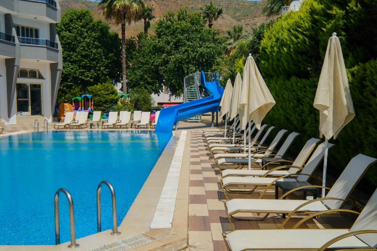 فندق Club Selen إتْشميلير المظهر الخارجي الصورة